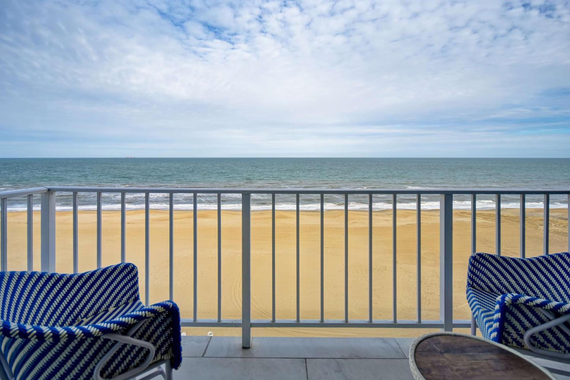 Doubletree By Hilton Oceanfront Virginia Beach Buitenkant foto