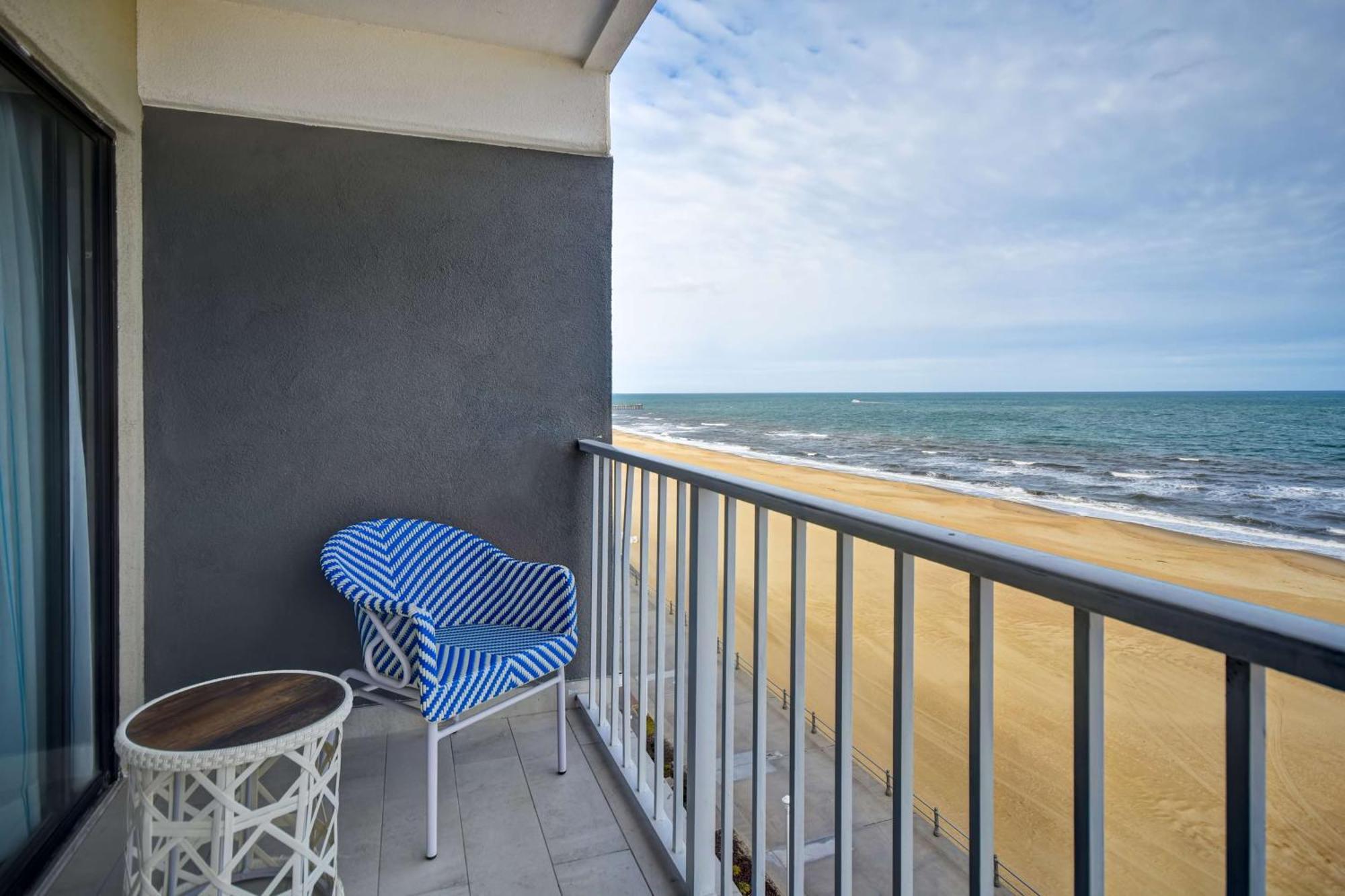 Doubletree By Hilton Oceanfront Virginia Beach Buitenkant foto