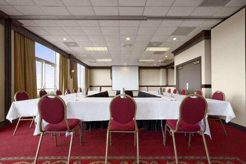 Doubletree By Hilton Oceanfront Virginia Beach Buitenkant foto